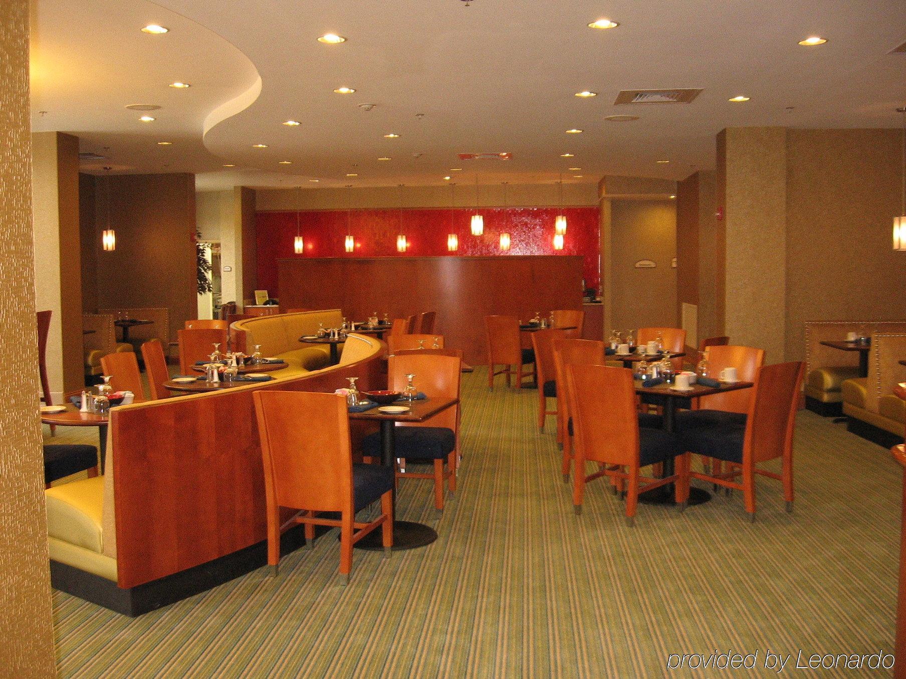 Doubletree Richmond Airport Hotel Sandston Restoran gambar